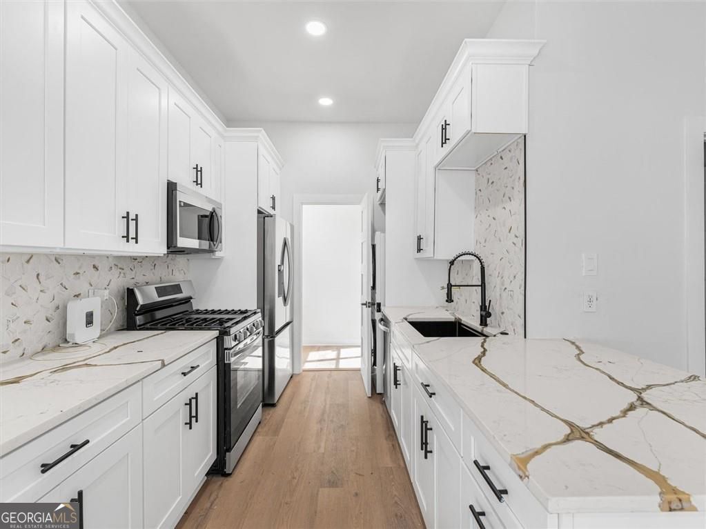 1571 Mary George Avenue NW Atlanta GA 30318