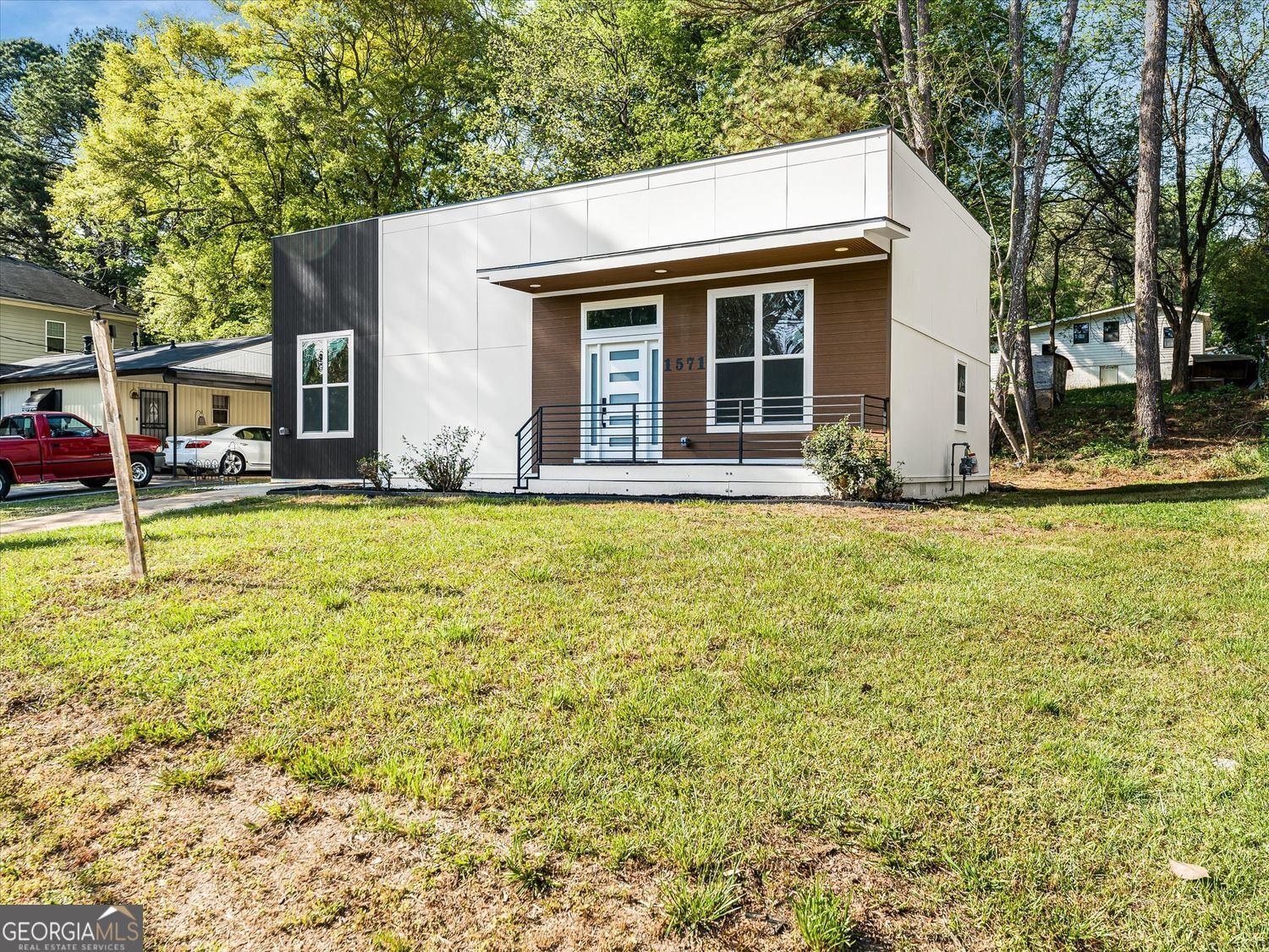 1571 Mary George Avenue NW Atlanta GA 30318