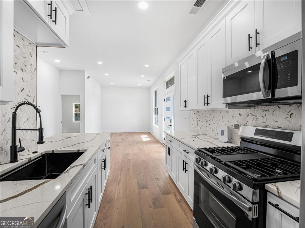 1571 Mary George Avenue NW Atlanta GA 30318