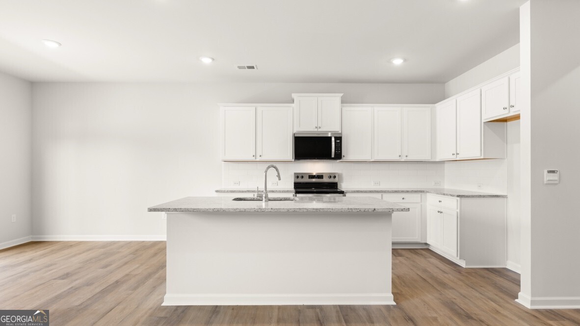 1833 Meadow Green Circle Gainesville GA 30501