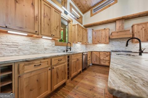 2632 Big Creek Road Cherry Log GA 30522