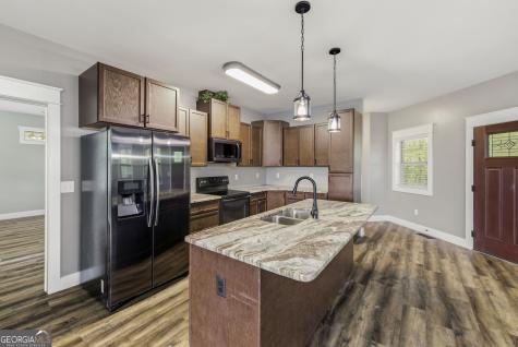 915 Sillycook Trail Clarkesville GA 30523