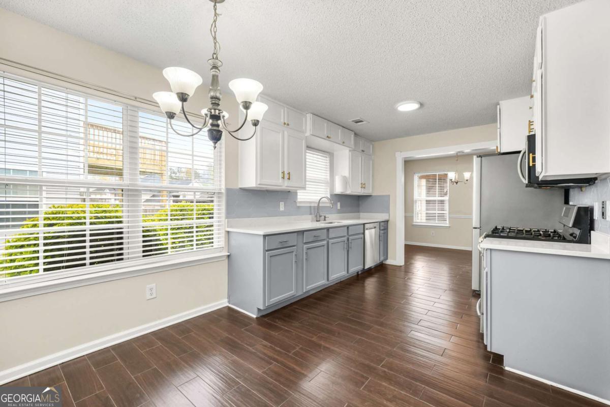 2021 Registry Drive Hampton GA 30228
