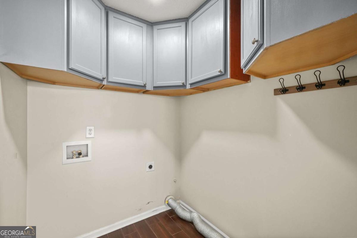 2021 Registry Drive Hampton GA 30228