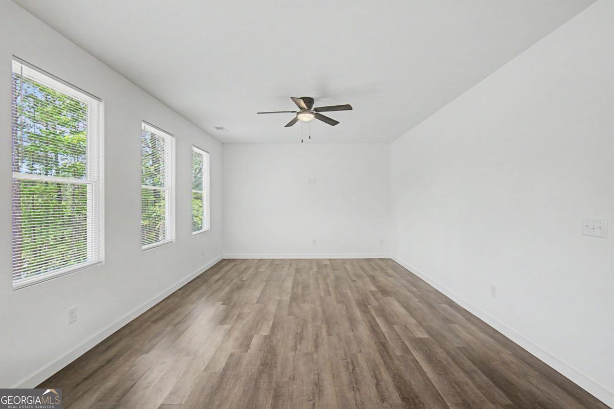 24 Rocky Circle NE White GA 30184