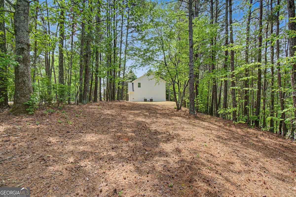 24 Rocky Circle NE White GA 30184