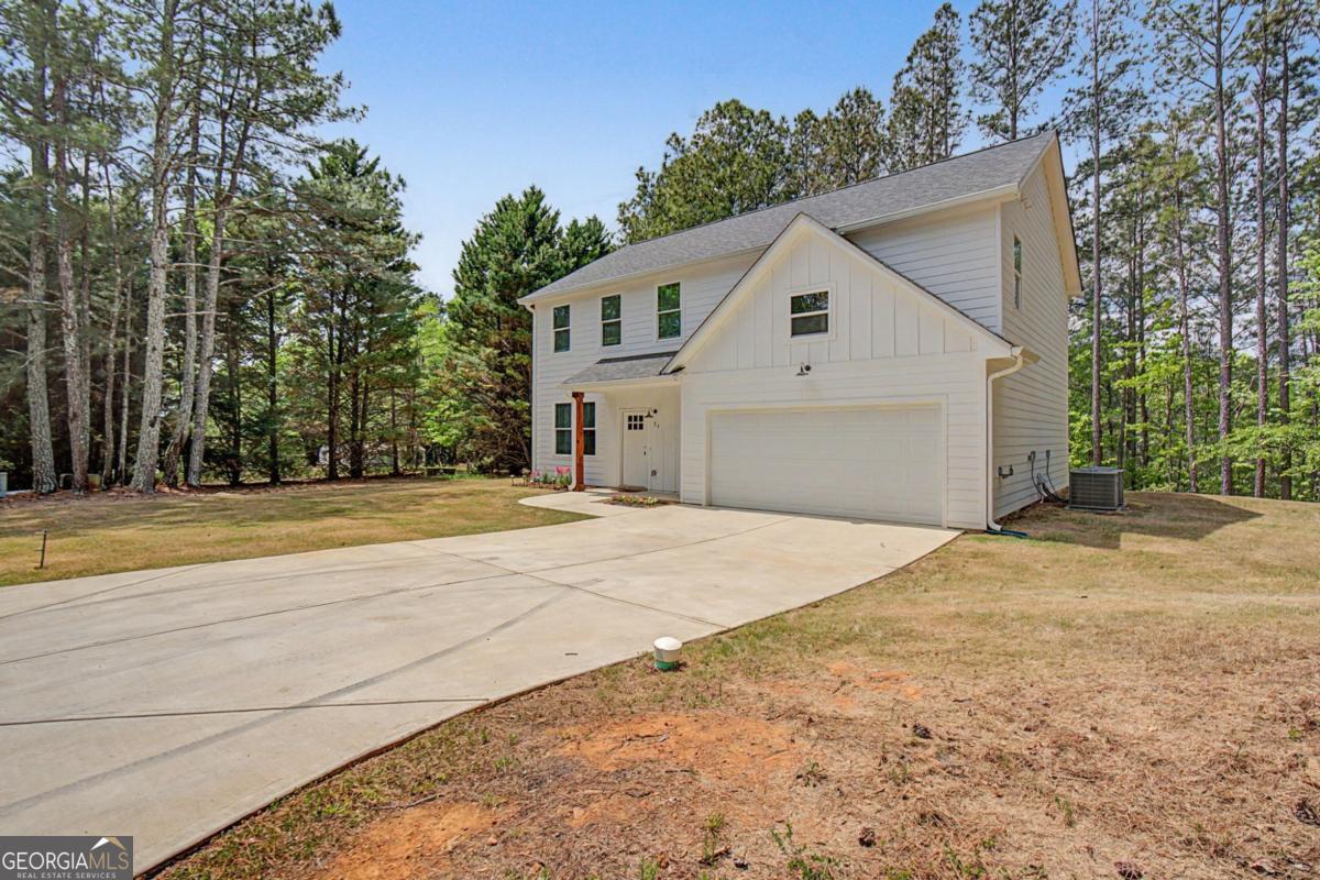 24 Rocky Circle NE White GA 30184
