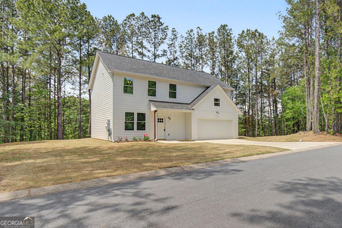 24 Rocky Circle NE White GA 30184