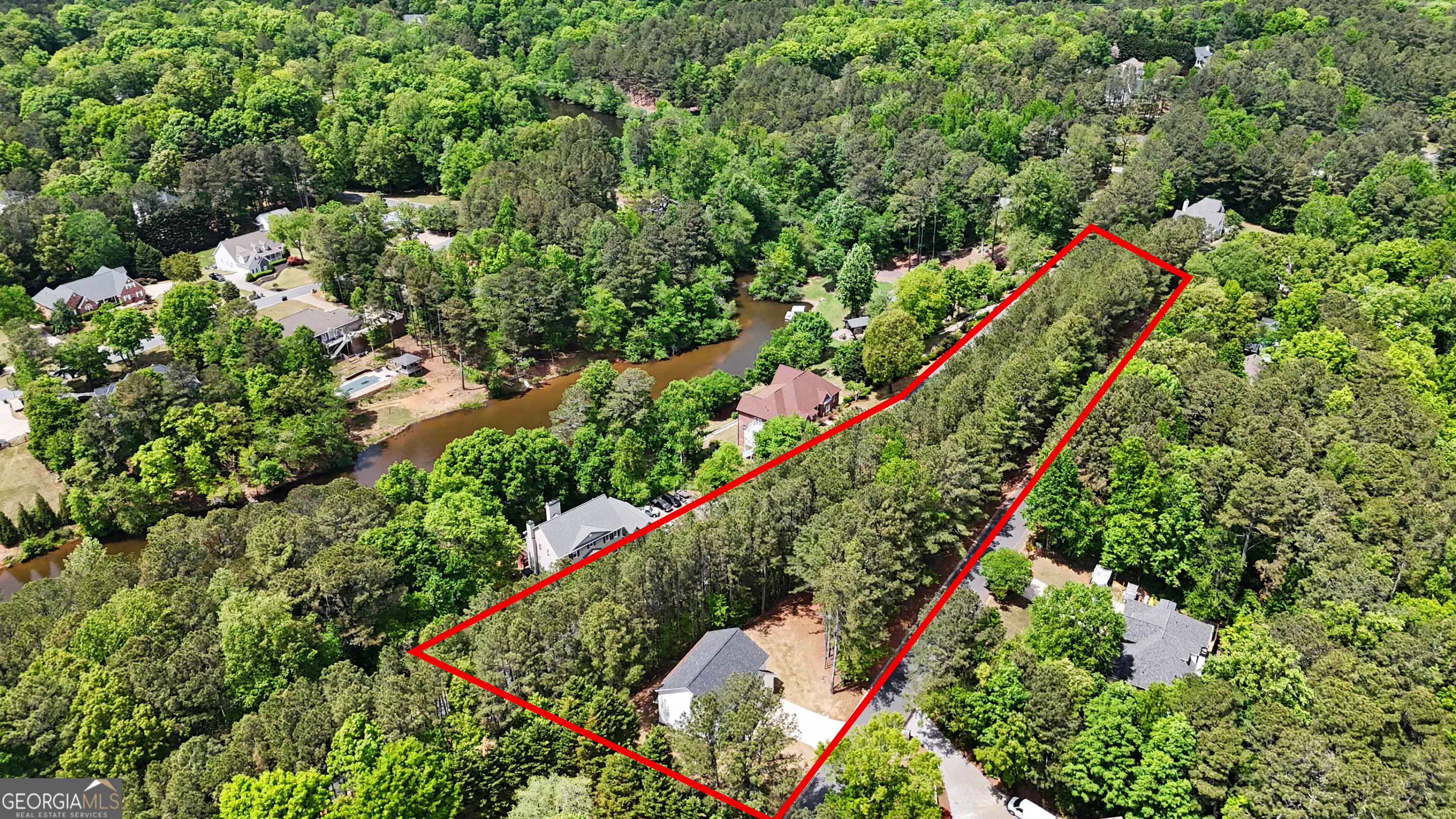 24 Rocky Circle NE White GA 30184