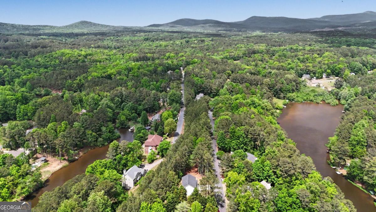 24 Rocky Circle NE White GA 30184