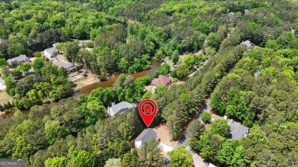 24 Rocky Circle NE White GA 30184