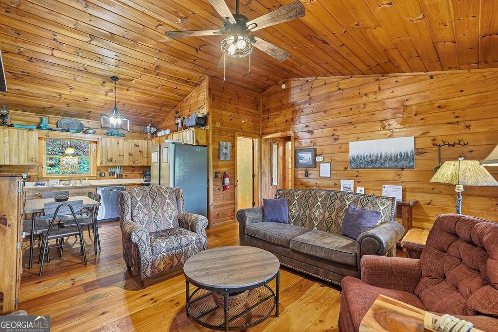 399 Laurel Mountain Road Blue Ridge GA 30513