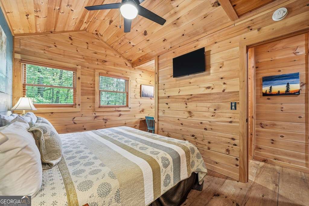 399 Laurel Mountain Road Blue Ridge GA 30513