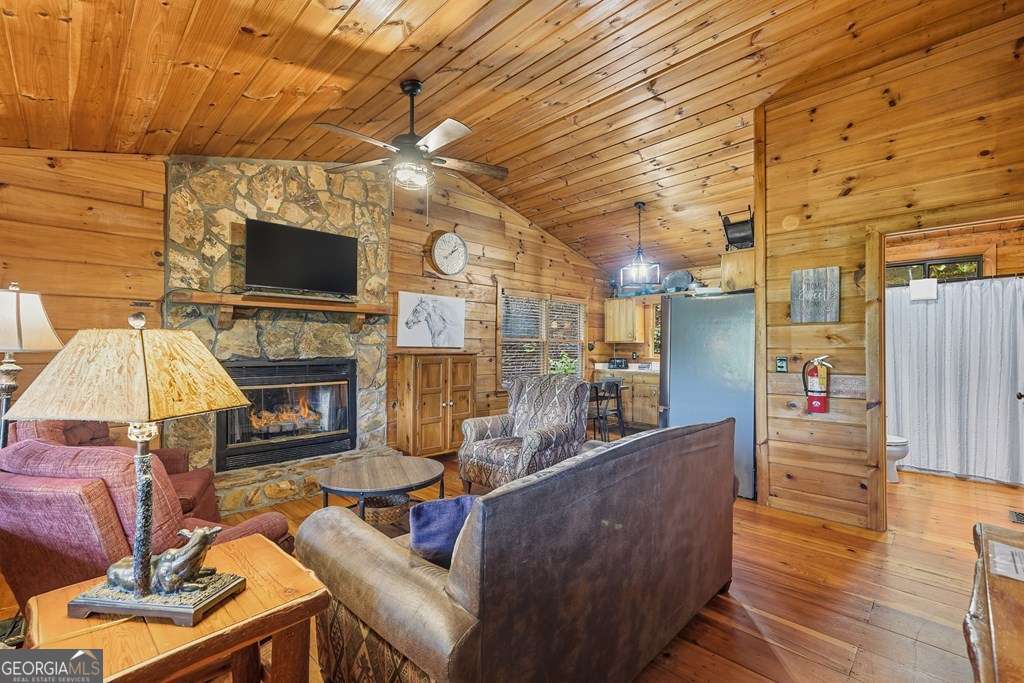 399 Laurel Mountain Road Blue Ridge GA 30513