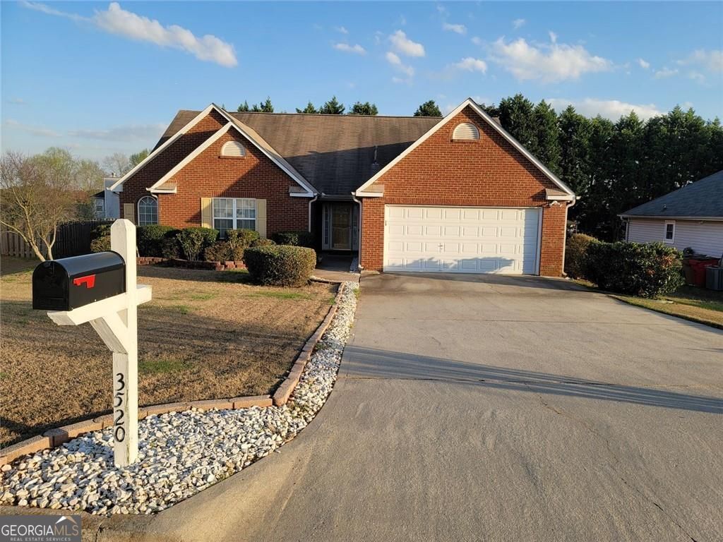 3520 Stagecoach Pass Ellenwood GA 30294