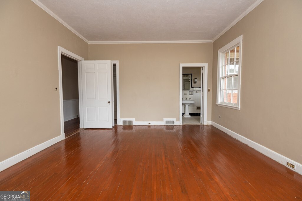 8 Old Chestnut Street Lumpkin GA 31815