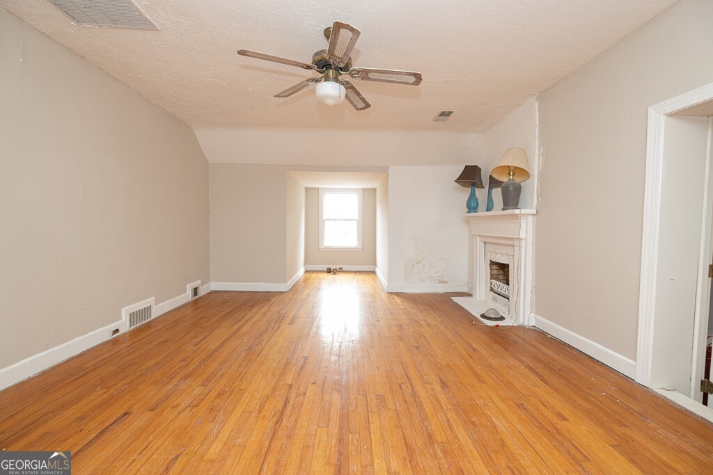 8 Old Chestnut Street Lumpkin GA 31815
