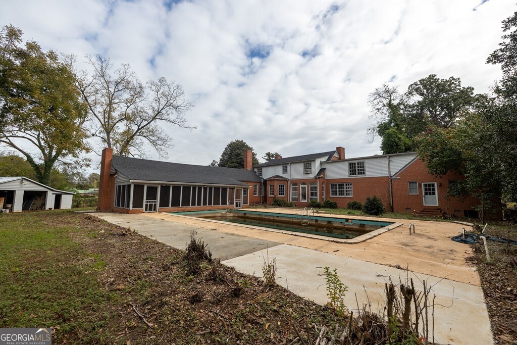 8 Old Chestnut Street Lumpkin GA 31815
