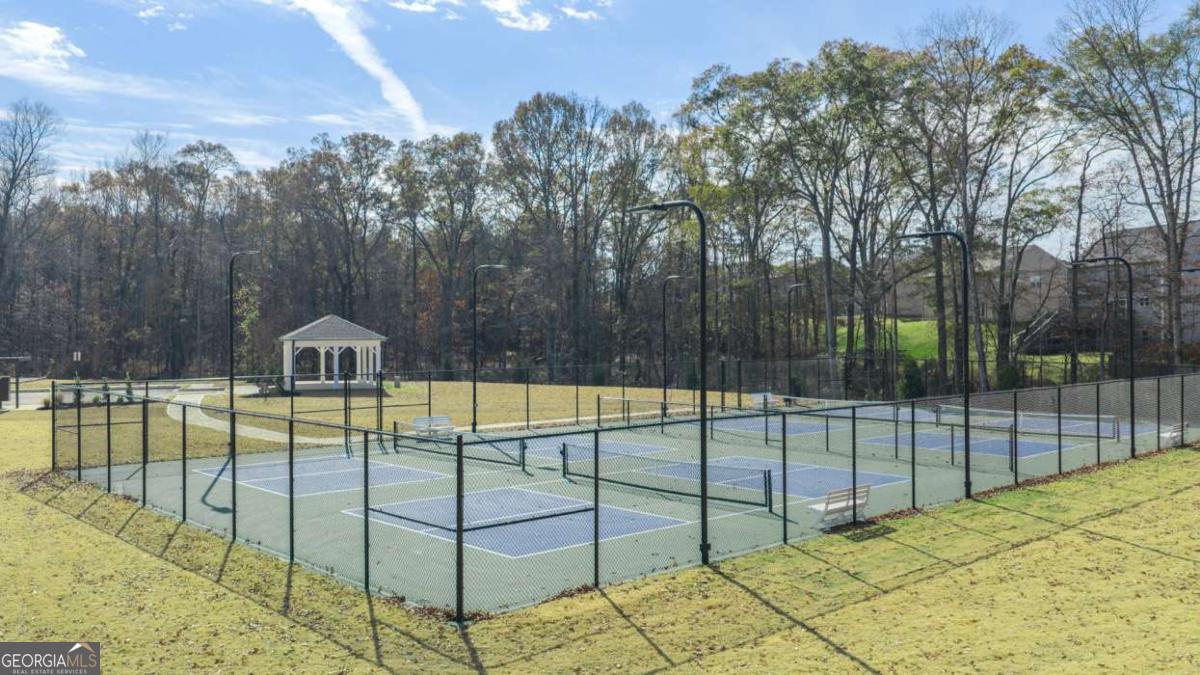 151 Holland Cove Winder GA 30680