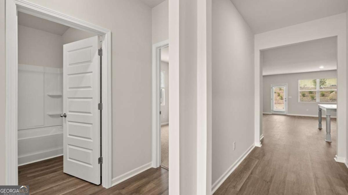 151 Holland Cove Winder GA 30680