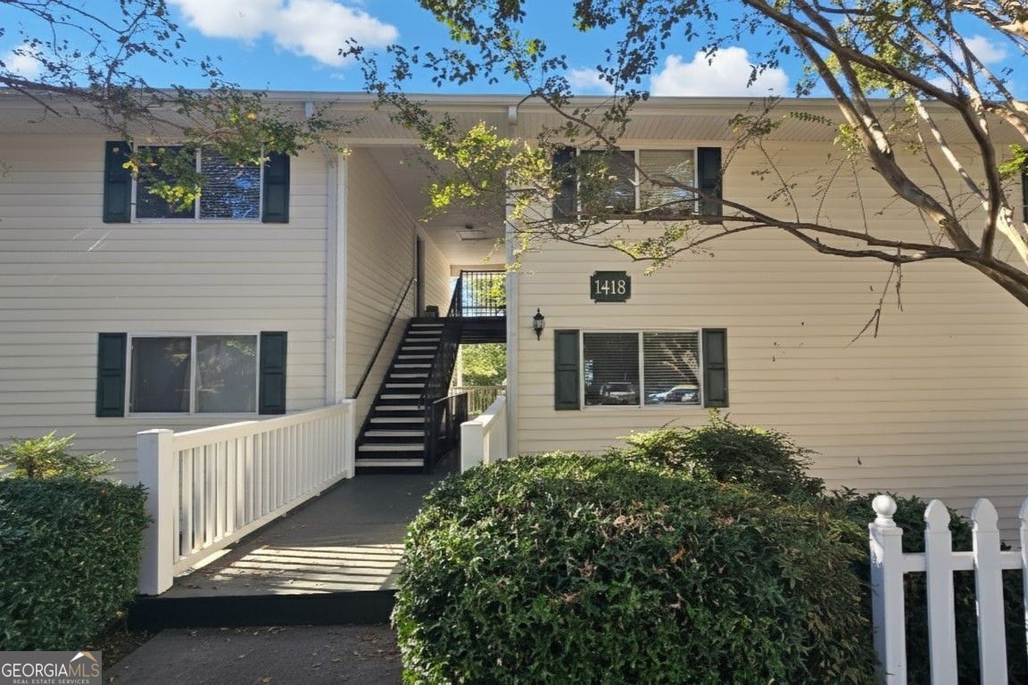 1418 Foxhall Lane SE Atlanta GA 30316