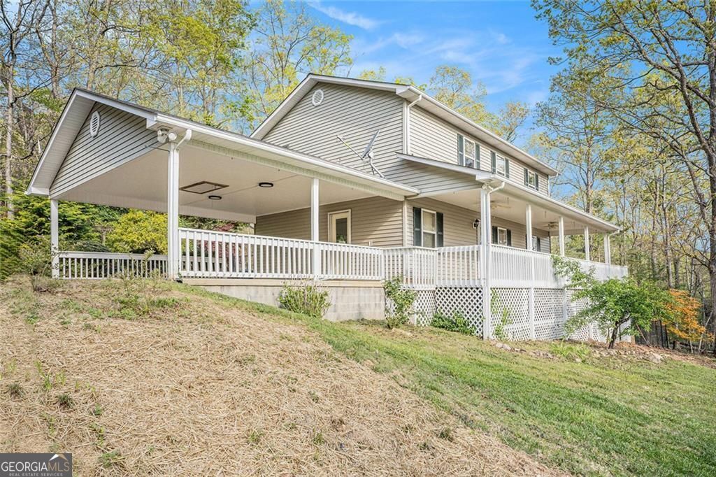 542 Sharp Top Circle Blairsville GA 30512