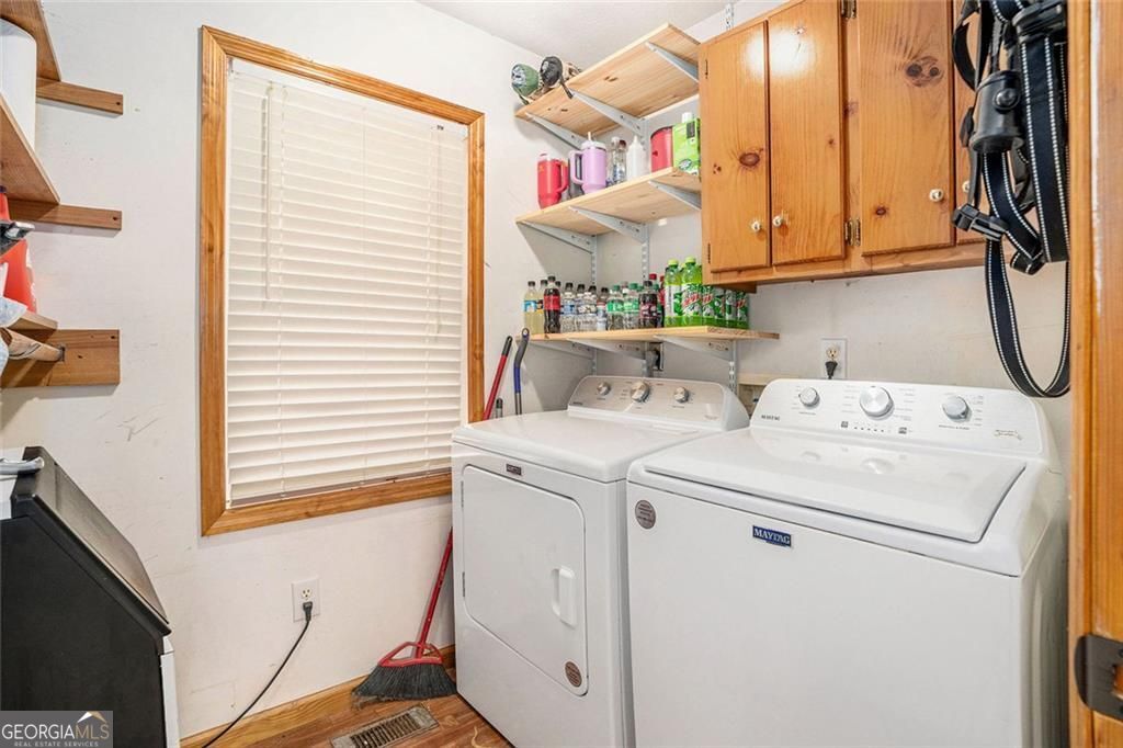 542 Sharp Top Circle Blairsville GA 30512