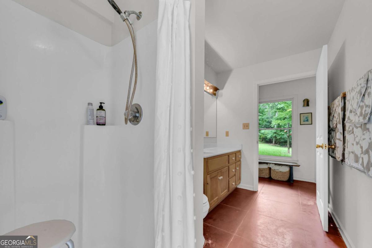 81 Paul Lane Crawford GA 30630