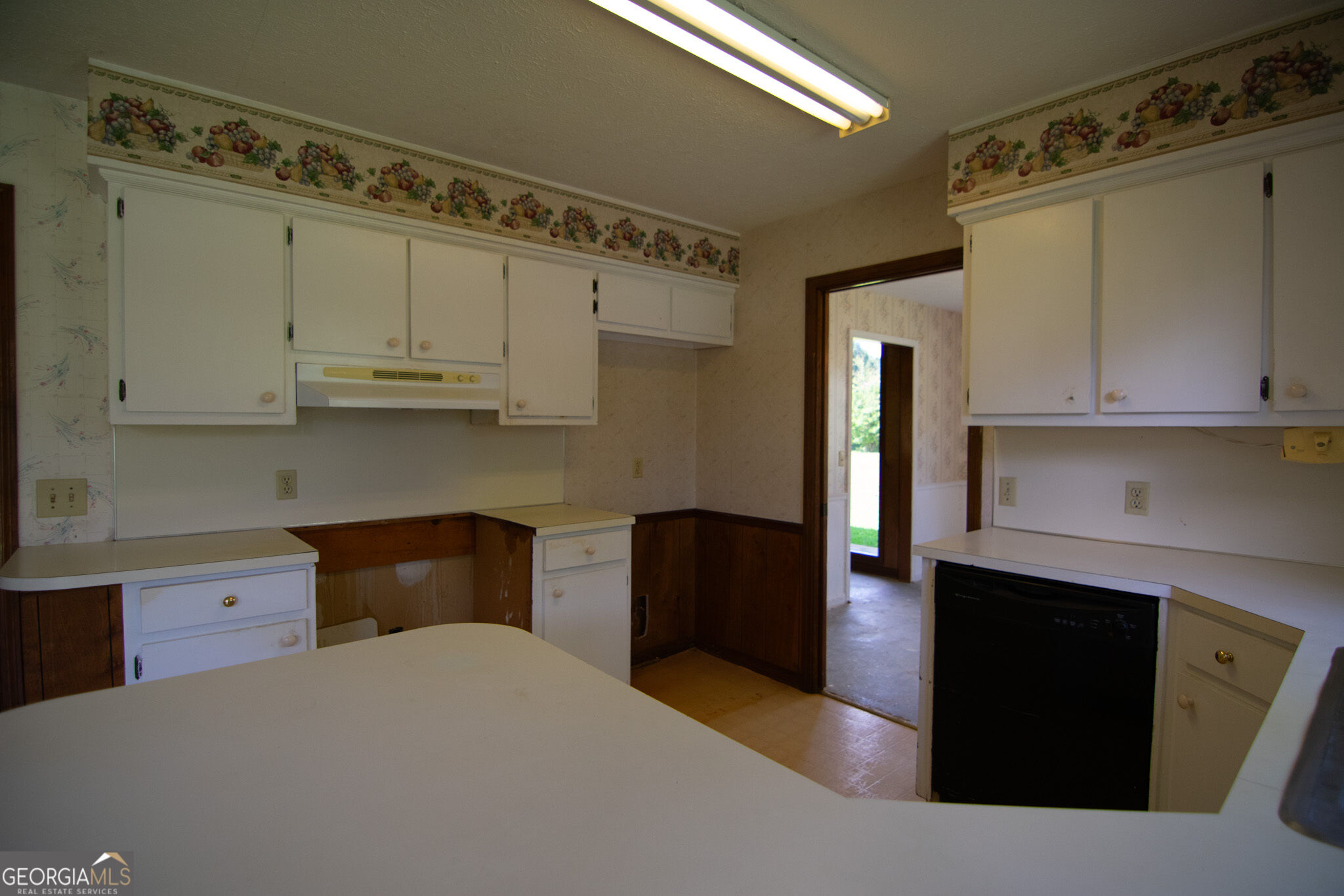 616 Twin Lakes Road Waverly Hall GA 31831