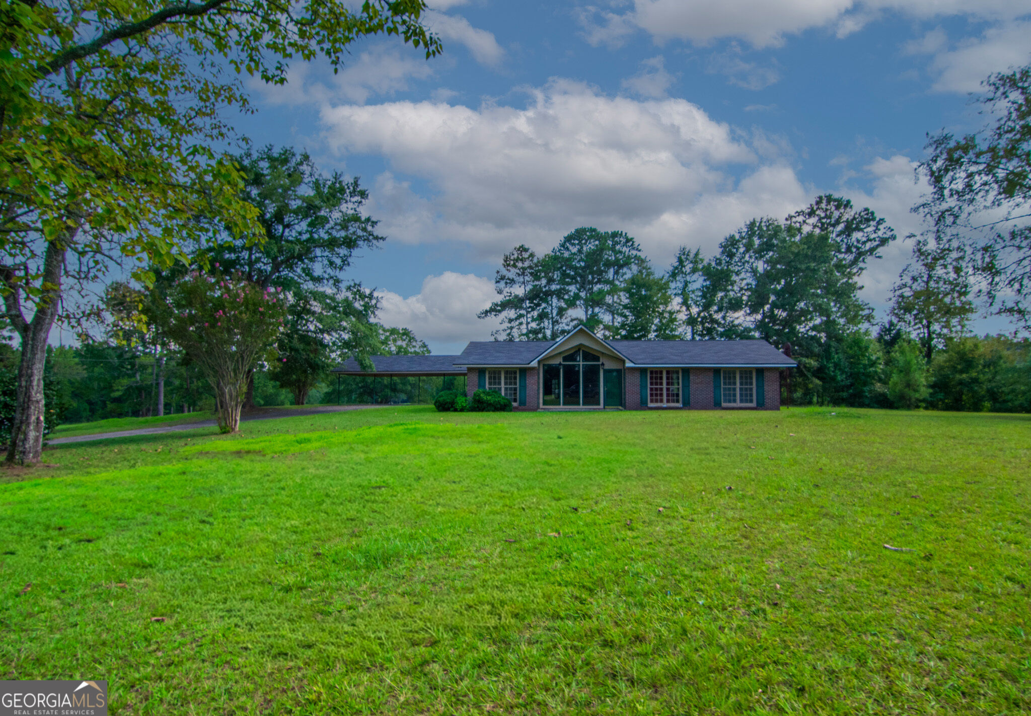 616 Twin Lakes Road Waverly Hall GA 31831