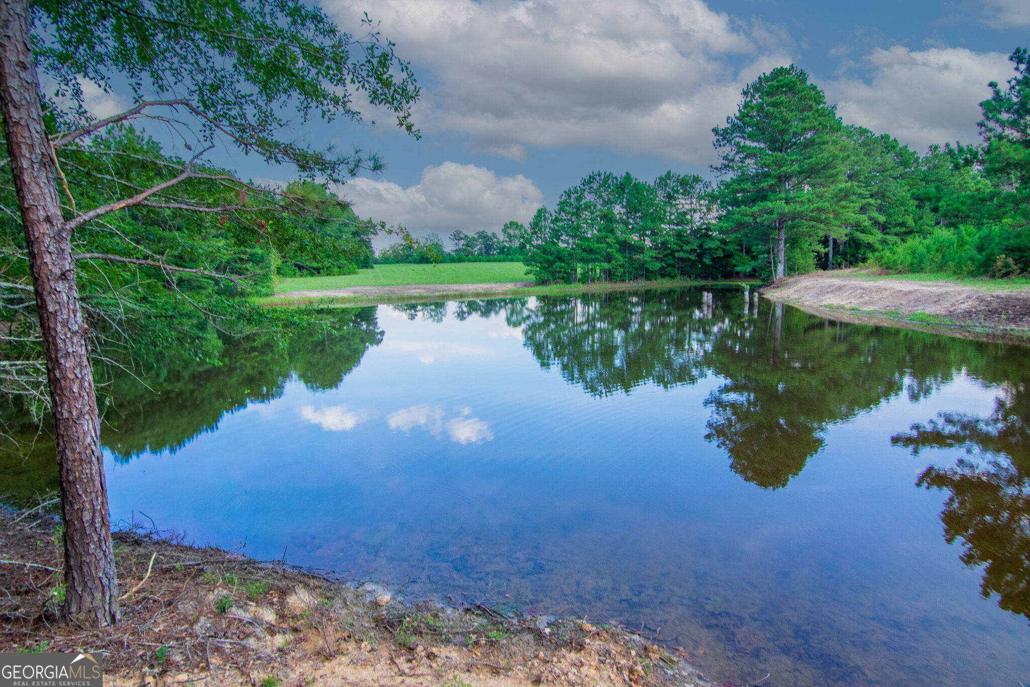 616 Twin Lakes Road Waverly Hall GA 31831