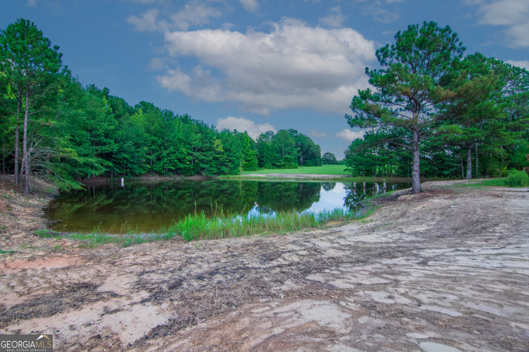 616 Twin Lakes Road Waverly Hall GA 31831