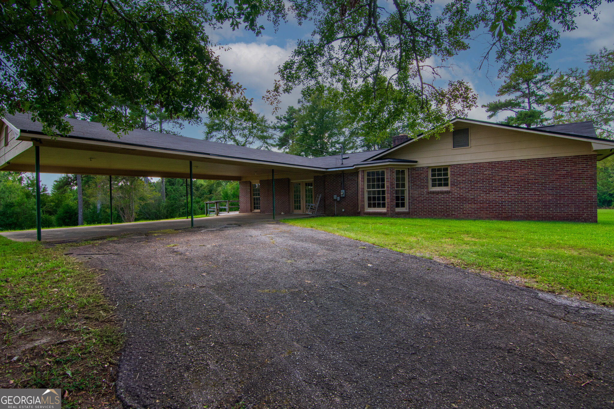 616 Twin Lakes Road Waverly Hall GA 31831