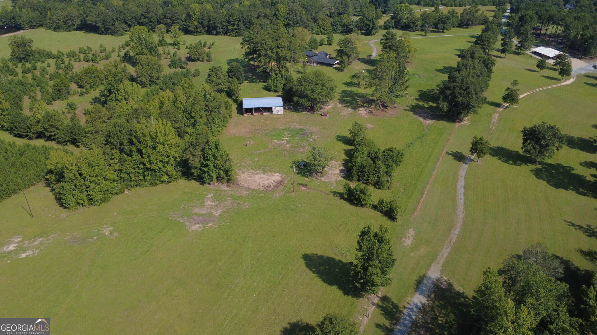 616 Twin Lakes Road Waverly Hall GA 31831