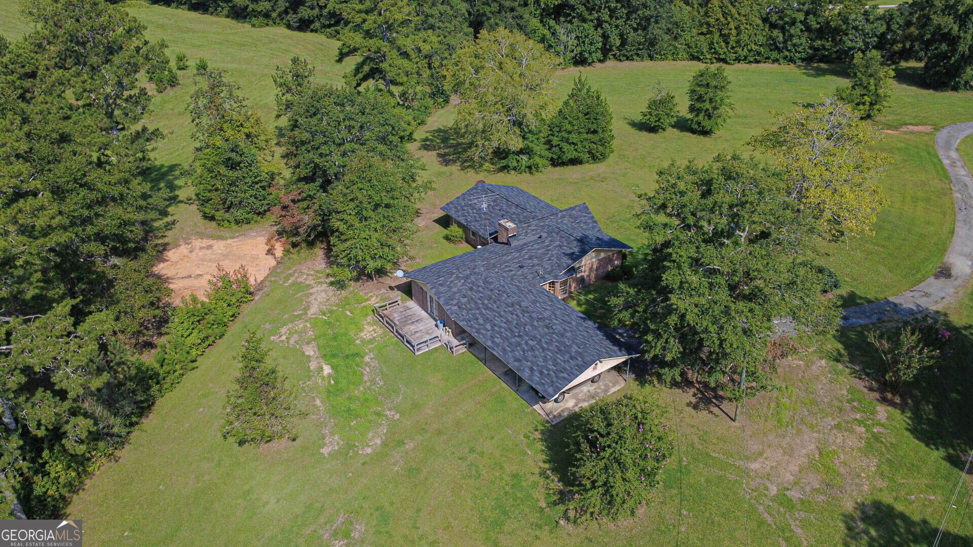 616 Twin Lakes Road Waverly Hall GA 31831