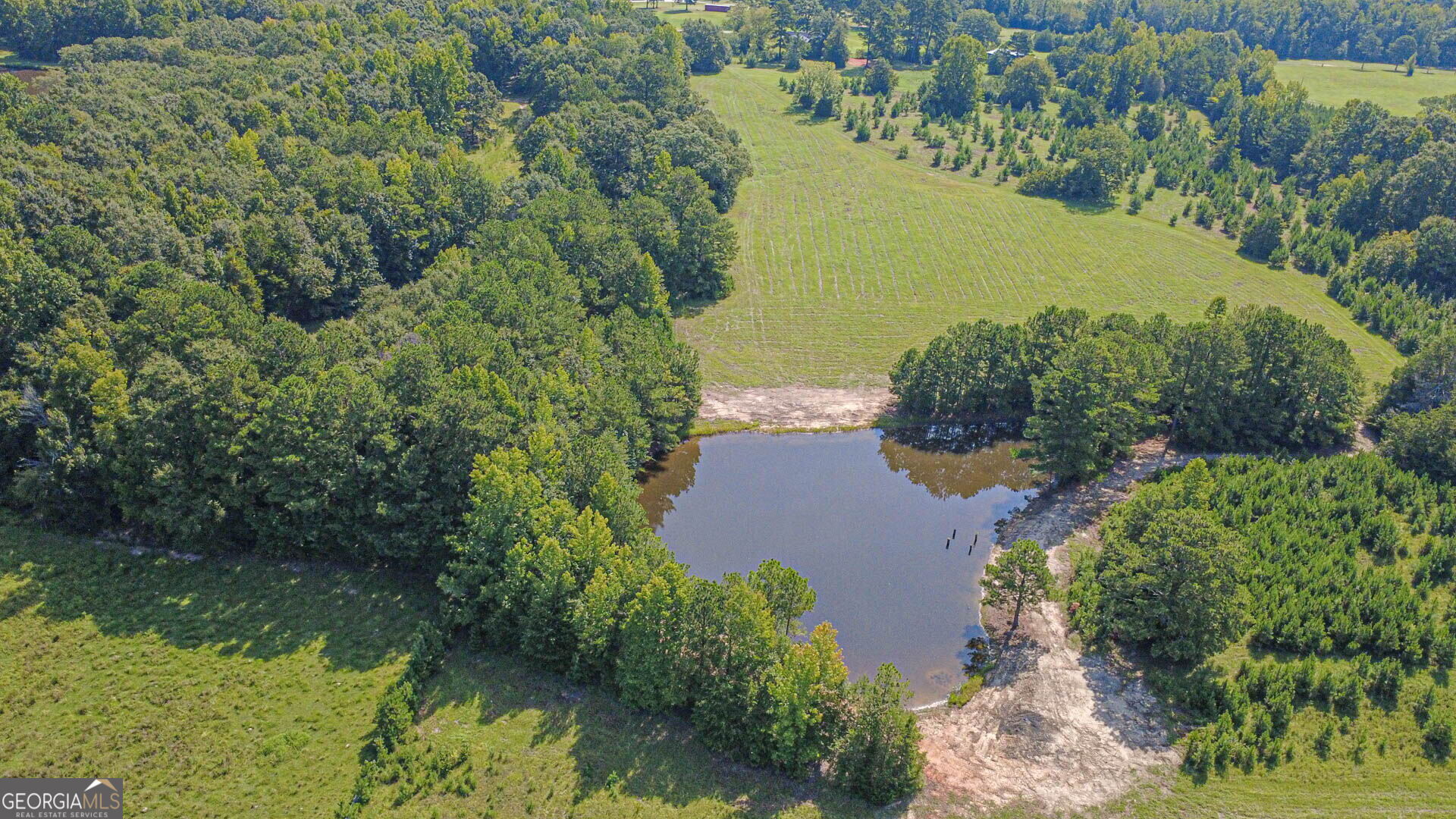 616 Twin Lakes Road Waverly Hall GA 31831