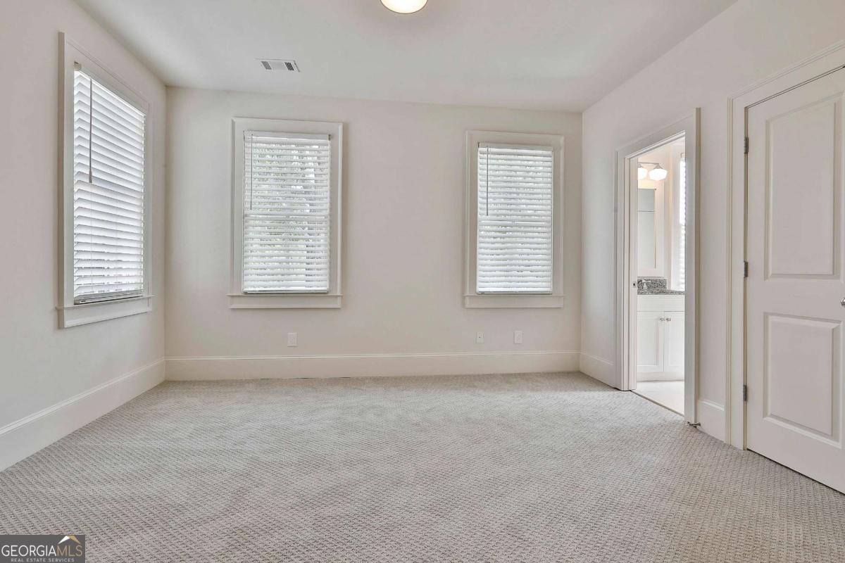 25 Lower Creek Trail Senoia GA 30276