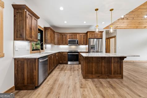 40 Cherry Street East Ellijay GA 30539