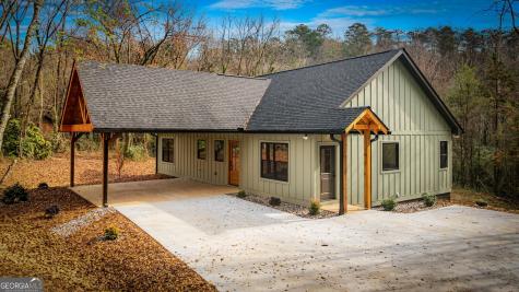 40 Cherry Street East Ellijay GA 30539