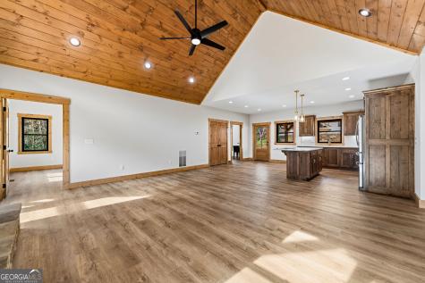 40 Cherry Street East Ellijay GA 30539