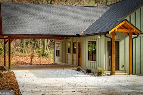 40 Cherry Street East Ellijay GA 30539