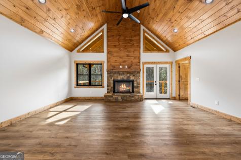 40 Cherry Street East Ellijay GA 30539