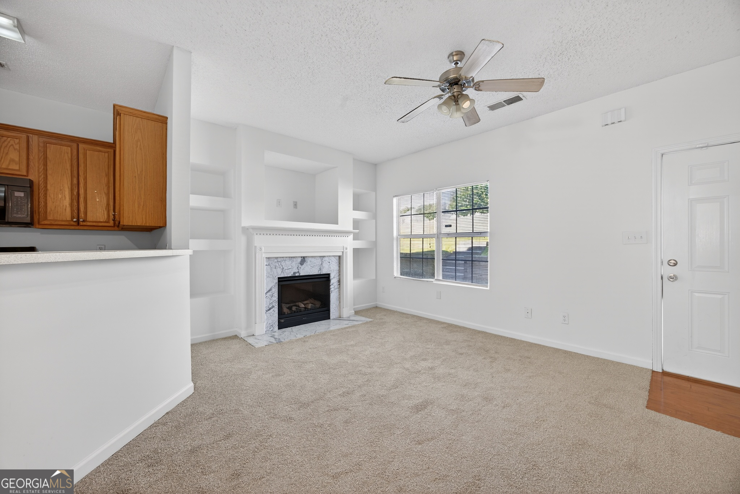 4542 Parkview Square Atlanta GA 30349