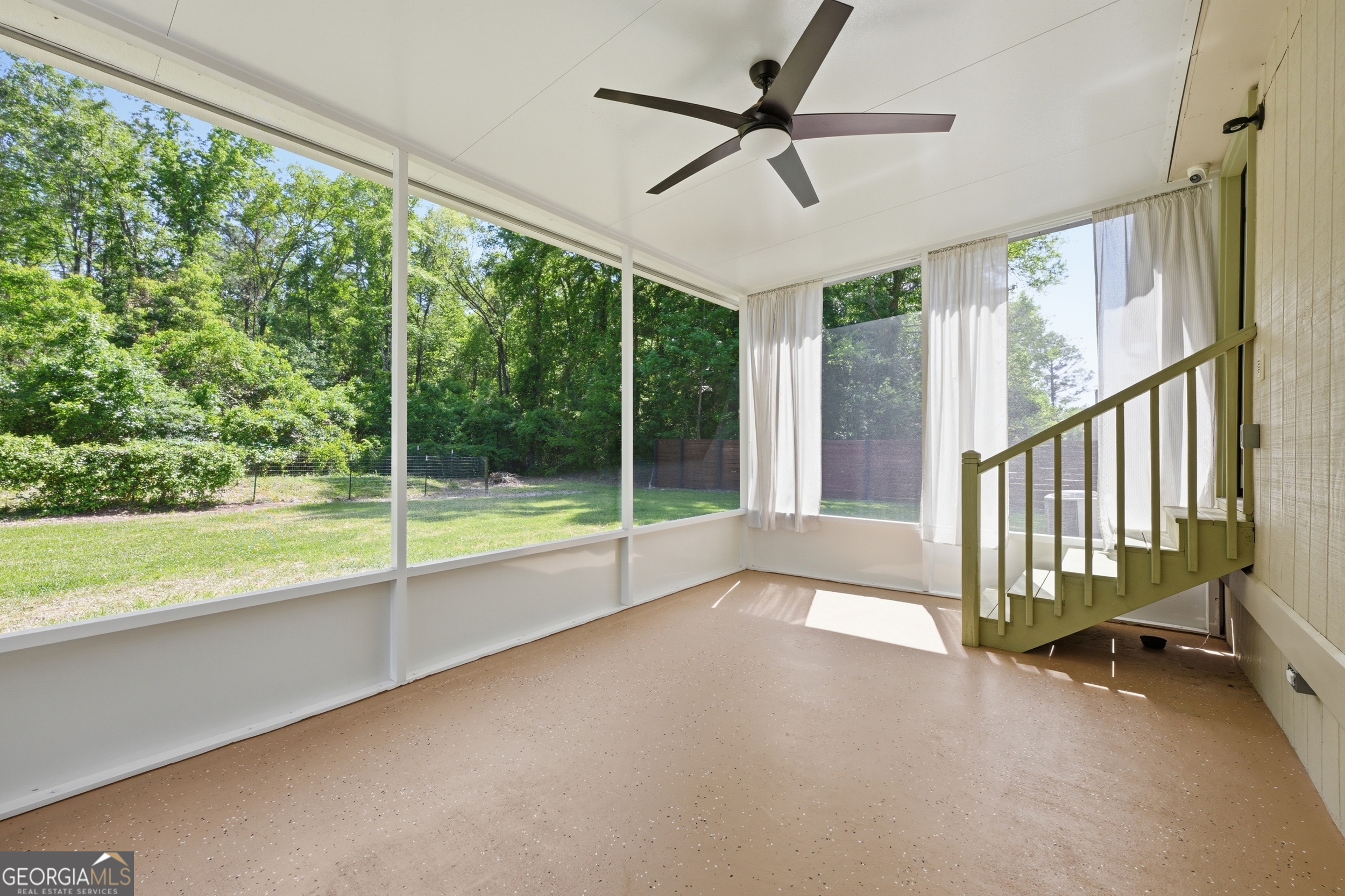 90 Daisy Avenue Woodbine GA 31569
