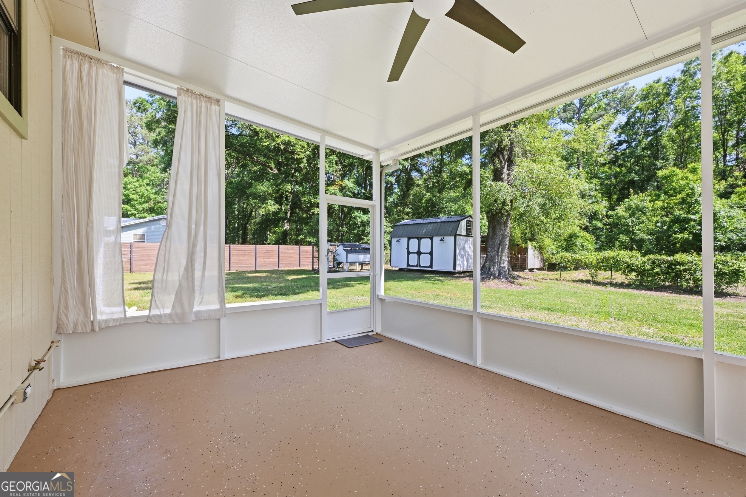 90 Daisy Avenue Woodbine GA 31569