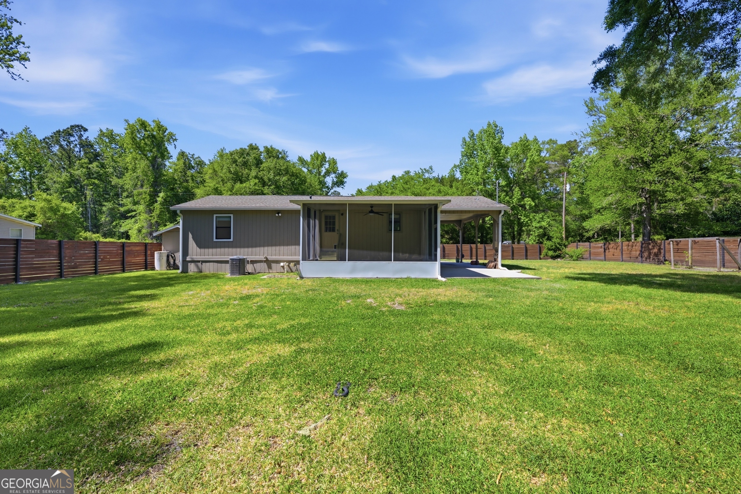 90 Daisy Avenue Woodbine GA 31569