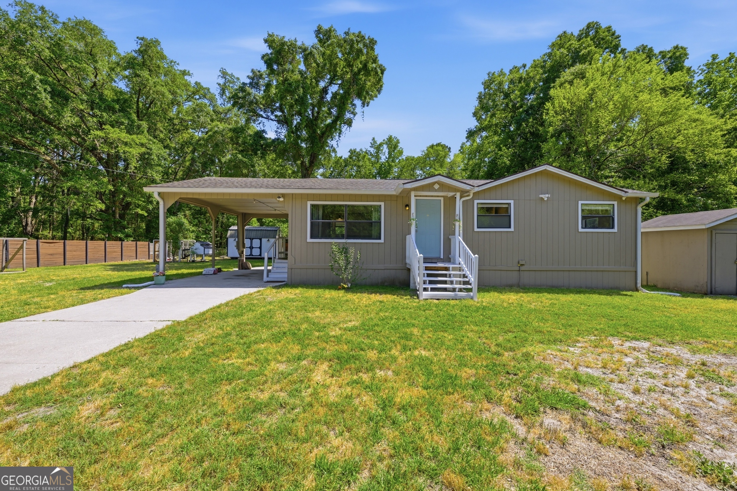 90 Daisy Avenue Woodbine GA 31569