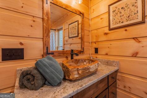 138 Rhondas Way Ellijay GA 30540