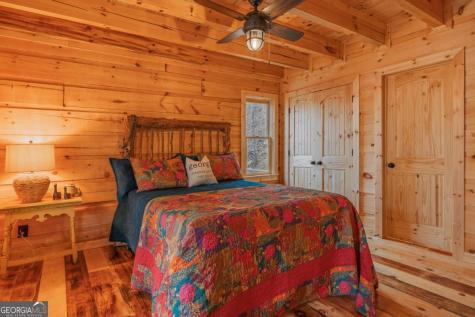 138 Rhondas Way Ellijay GA 30540