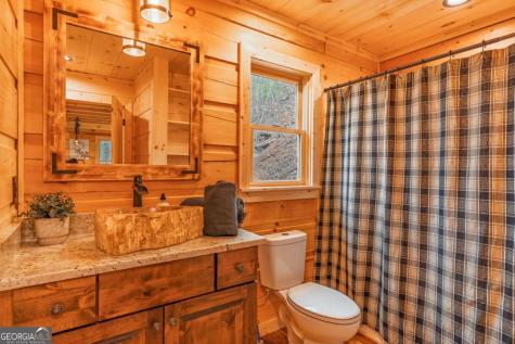138 Rhondas Way Ellijay GA 30540
